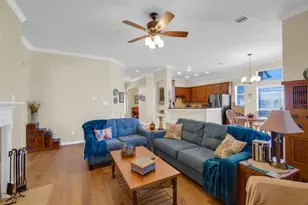 13111 Cane Lake Ct, Sugar Land, TX 77498 - Photo 7