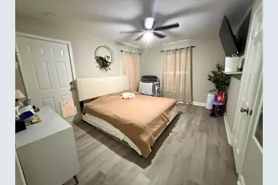 2330 Rusk Street, Beaumont, TX 77702 - Photo 11