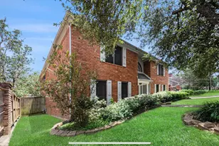 2128 Wimbleton Ct, Pearland, TX 77581 - Photo 3