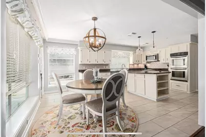 2128 Wimbleton Court, Pearland, TX 77581 - Photo 5