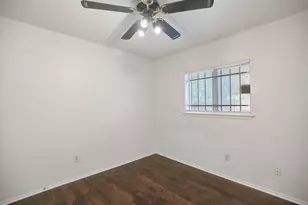 12718 Panay Dr, Houston, TX 77048 - Photo 19