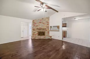 12718 Panay Dr, Houston, TX 77048 - Photo 11