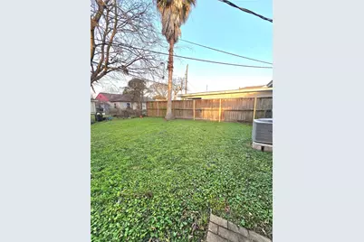 7547 Magnolia Street, Houston, TX 77023 - Photo 17