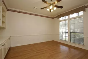 13618 Shadow Falls Ct, Houston, TX 77059 - Photo 7