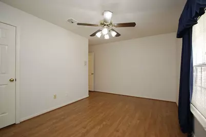 13618 Shadow Falls Ct, Houston, TX 77059 - Photo 35