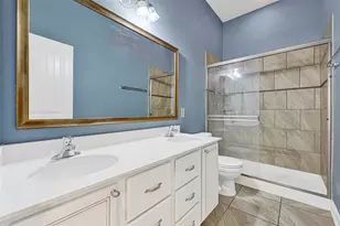 15407 Jewel Lake Ln, Houston, TX 77044 - Photo 33