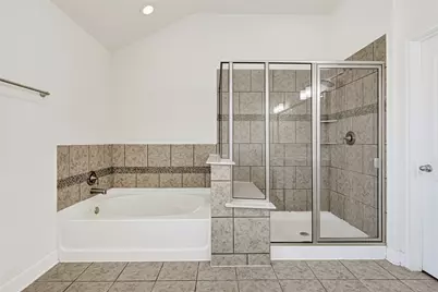 15407 Jewel Lake Lane, Houston, TX 77044 - Photo 29
