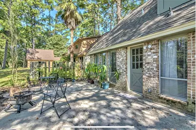 826 Stone Mountain Drive, Conroe, TX 77302 - Photo 17