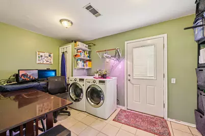 9631 Carousel Lane, Houston, TX 77080 - Photo 17