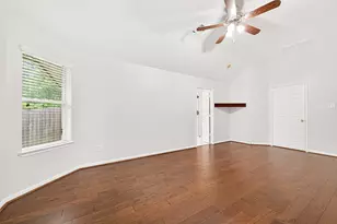 94 S Regan Mead Cir, The Woodlands, TX 77382 - Photo 27