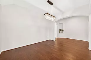 94 S Regan Mead Cir, The Woodlands, TX 77382 - Photo 9