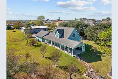 2237 Avenue A, San Leon, TX 77539 - Photo 3