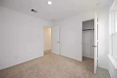 5216 Greengrass Willow Way, Houston, TX 77048 - Photo 13