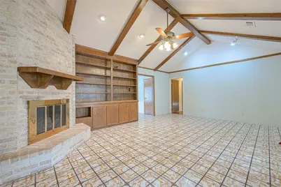 8706 Tavistock Drive, Houston, TX 77031 - Photo 9