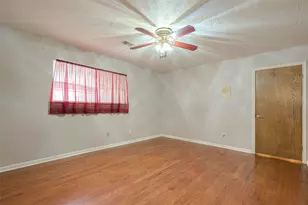 8706 Tavistock Dr, Houston, TX 77031 - Photo 27