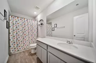 16102 Hidalgo St, Conroe, TX 77303 - Photo 33