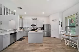 16102 Hidalgo St, Conroe, TX 77303 - Photo 13