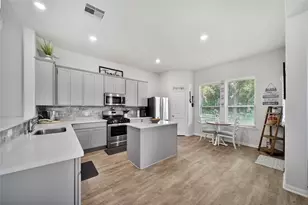 16102 Hidalgo St, Conroe, TX 77303 - Photo 15