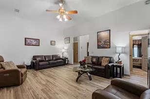 530 Chisolm Trail, Wallis, TX 77485 - Photo 25