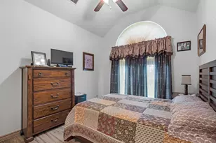 530 Chisolm Trail, Wallis, TX 77485 - Photo 31