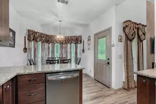 530 Chisolm Trail, Wallis, TX 77485 - Photo 27