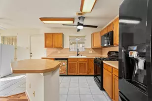 16438 Camino Del Sol Dr, Houston, TX 77083 - Photo 7