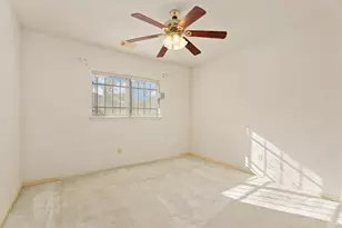 16438 Camino Del Sol Dr, Houston, TX 77083 - Photo 15