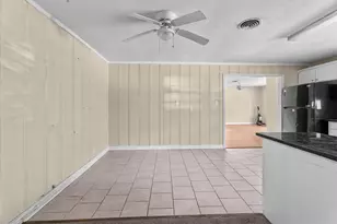 7333 Cayton St, Houston, TX 77061 - Photo 15