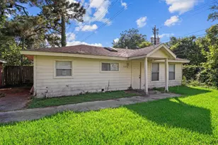 7333 Cayton St, Houston, TX 77061 - Photo 39