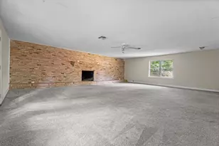 7333 Cayton St, Houston, TX 77061 - Photo 29
