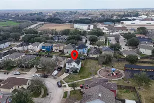 9902 Victoria Point Ln, Houston, TX 77075 - Photo 31