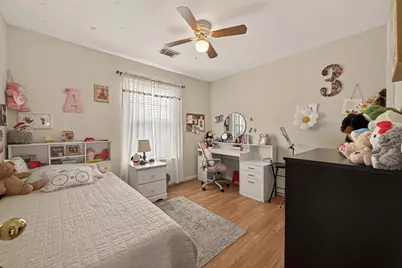 9902 Victoria Point Lane, Houston, TX 77075 - Photo 15