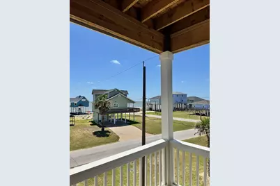 13007 Jolly Roger Drive, Freeport, TX 77541 - Photo 17