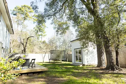 56 N Morningwood Court, The Woodlands, TX 77380 - Photo 33