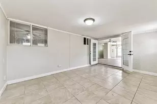 521 29th Ave N, Texas City, TX 77590 - Photo 9