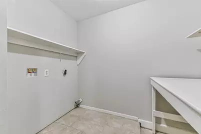 521 29th Avenue N, Texas City, TX 77590 - Photo 11