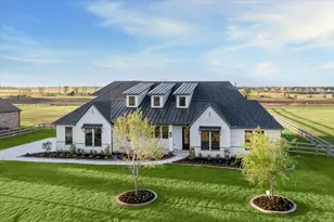 1020 Lake Breeze Dr, Waller, TX 77484 - Photo 1