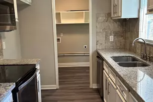 410 Shirlington Rd, Conroe, TX 77316 - Photo 7