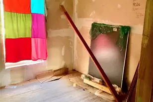 205 E Elliott St, Beeville, TX 78102 - Photo 7