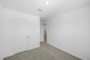 10831 N Baron Vlg Dr, Conroe, TX 77306 - Photo 13
