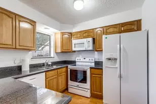 16210 Tibet Rd, Friendswood, TX 77546 - Photo 11