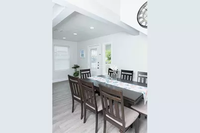 3314 Kleinmann Avenue, Galveston, TX 77551 - Photo 9