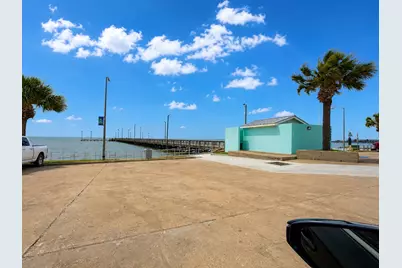 1109 4th Street, Palacios, TX 77465 - Photo 21