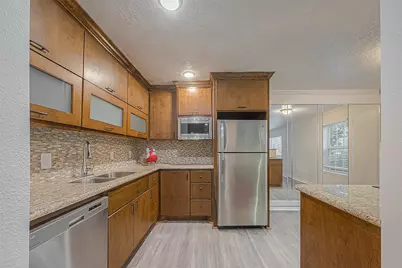 3224 Timmons Lane #147, Houston, TX 77027 - Photo 9