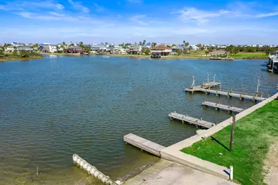 23007 Miramar, Galveston, TX 77554 - Photo 9
