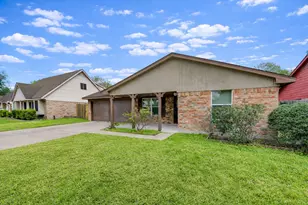 12510 Hunting Brook Dr, Houston, TX 77099 - Photo 3