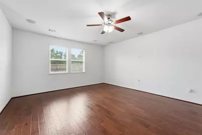 3001 Kathryn Oaks Lane, Spring, TX 77386 - Photo 11