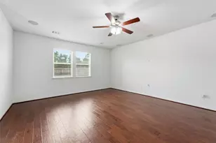 3001 Kathryn Oaks Ln, Spring, TX 77386 - Photo 11
