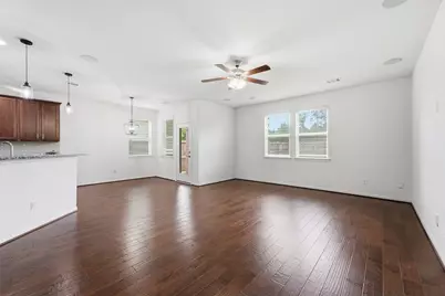 3001 Kathryn Oaks Lane, Spring, TX 77386 - Photo 9