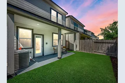8313 Rising Stream Drive, Houston, TX 77063 - Photo 31